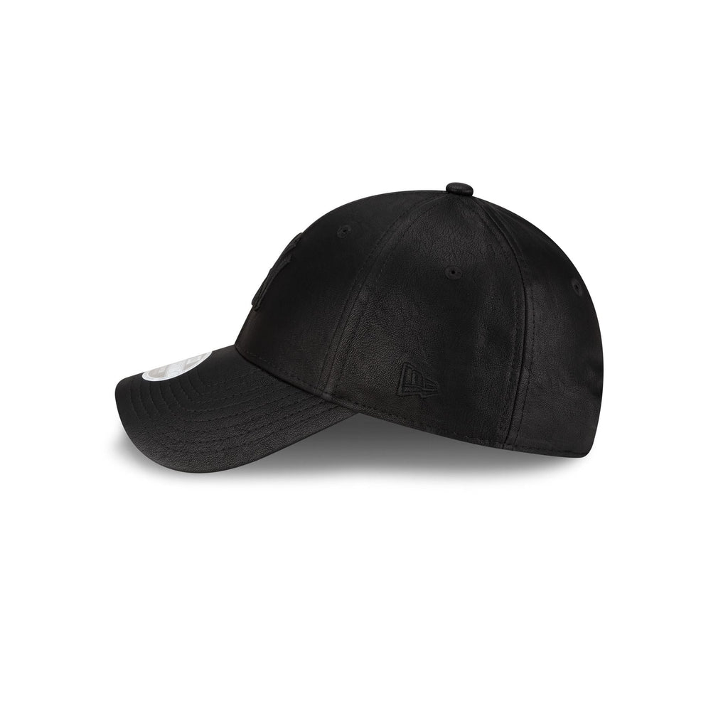 New York Yankees Faux Leather Women's Black 9FORTY Adjustable Hat