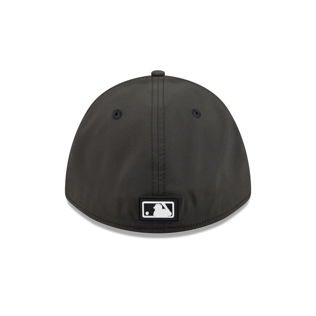 Chicago White Sox 2026 Clubhouse 39THIRTY M-Crown Stretch Fit Hat