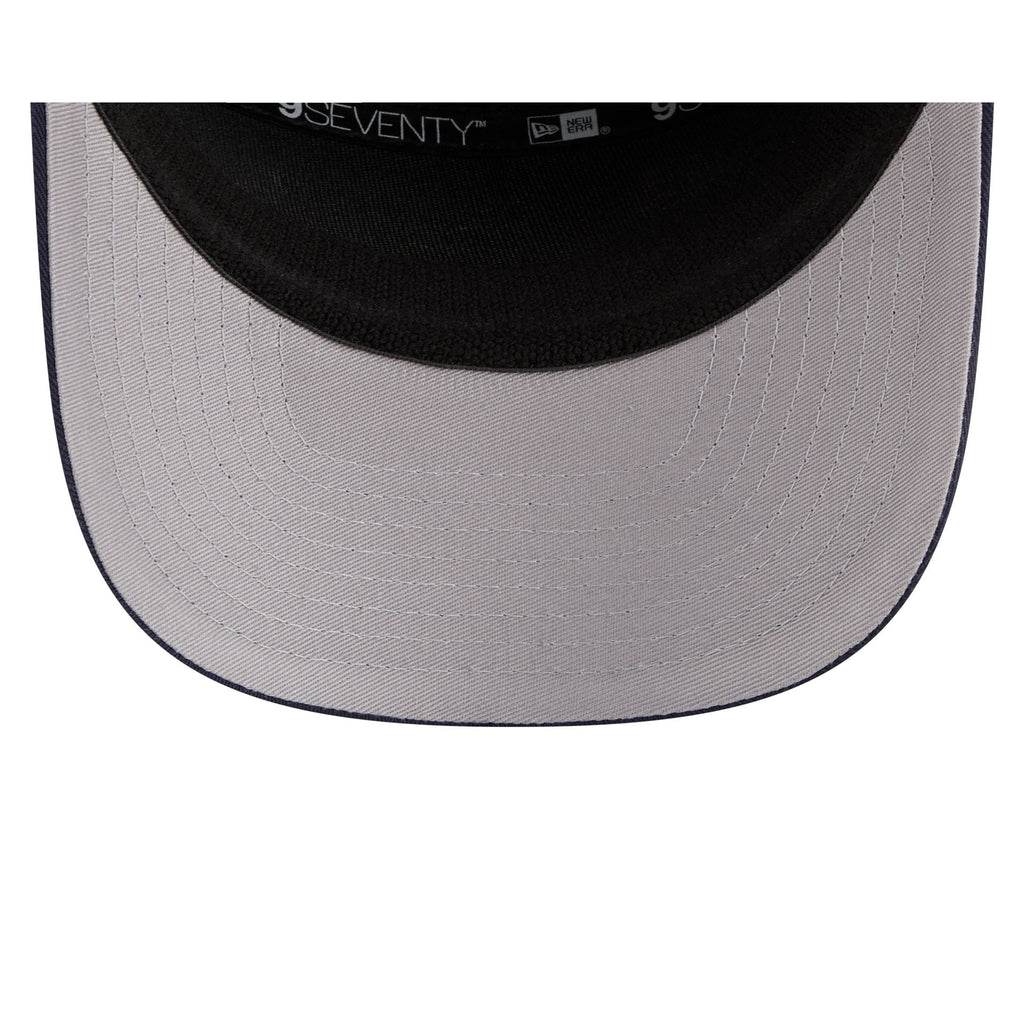 Chicago Bears Property of Patch Split Panel 9SEVENTY Stretch-Snap Hat