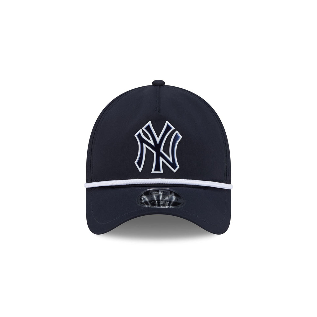 New York Yankees Performance 9FORTY APEX Snapback Hat