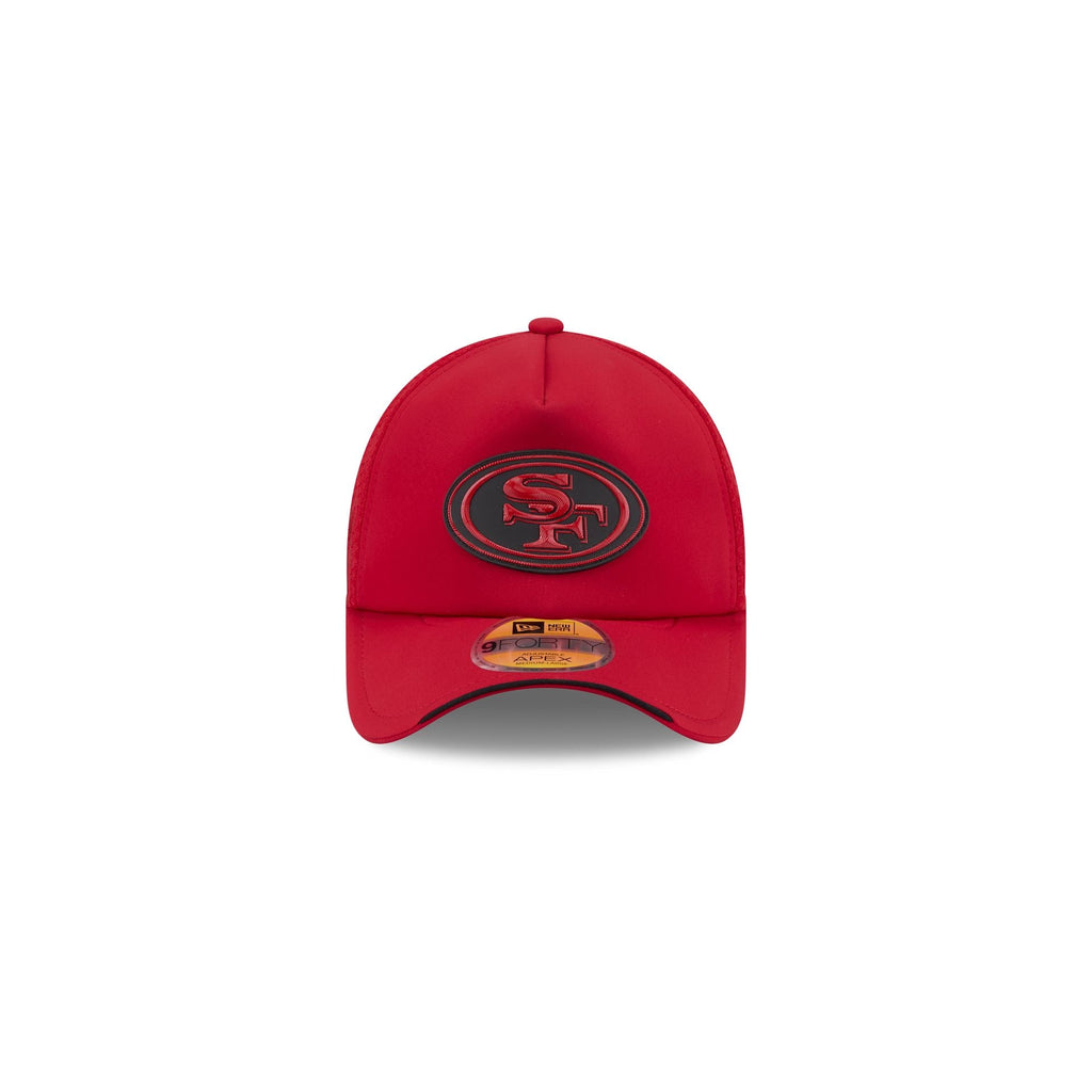 San Francisco 49ers 2026 Sideline Kids 9FORTY APEX Trucker Hat