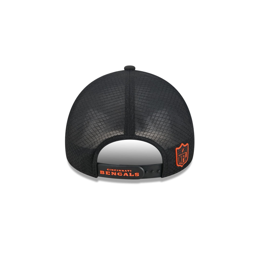 Cincinnati Bengals 2026 Sideline 9FORTY APEX Trucker Hat