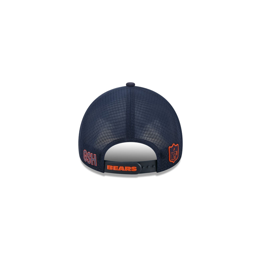 Chicago Bears 2026 Sideline Kids 9FORTY APEX Trucker Hat