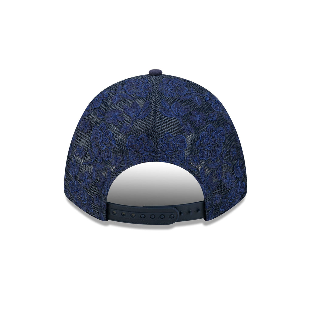 Chicago Bears Floral Mesh Women's 9FORTY M-Crown Trucker Hat